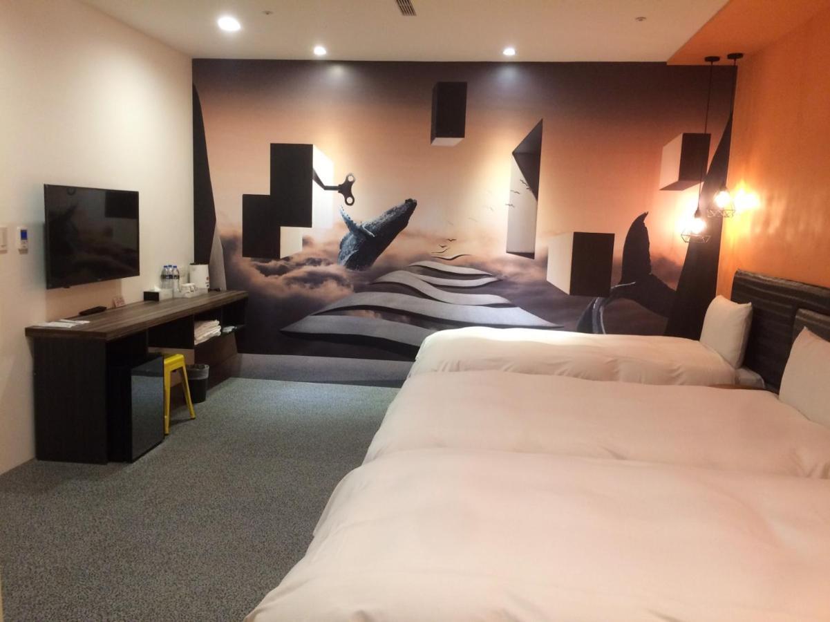 Hotel Half Taizhong Zewnętrze zdjęcie