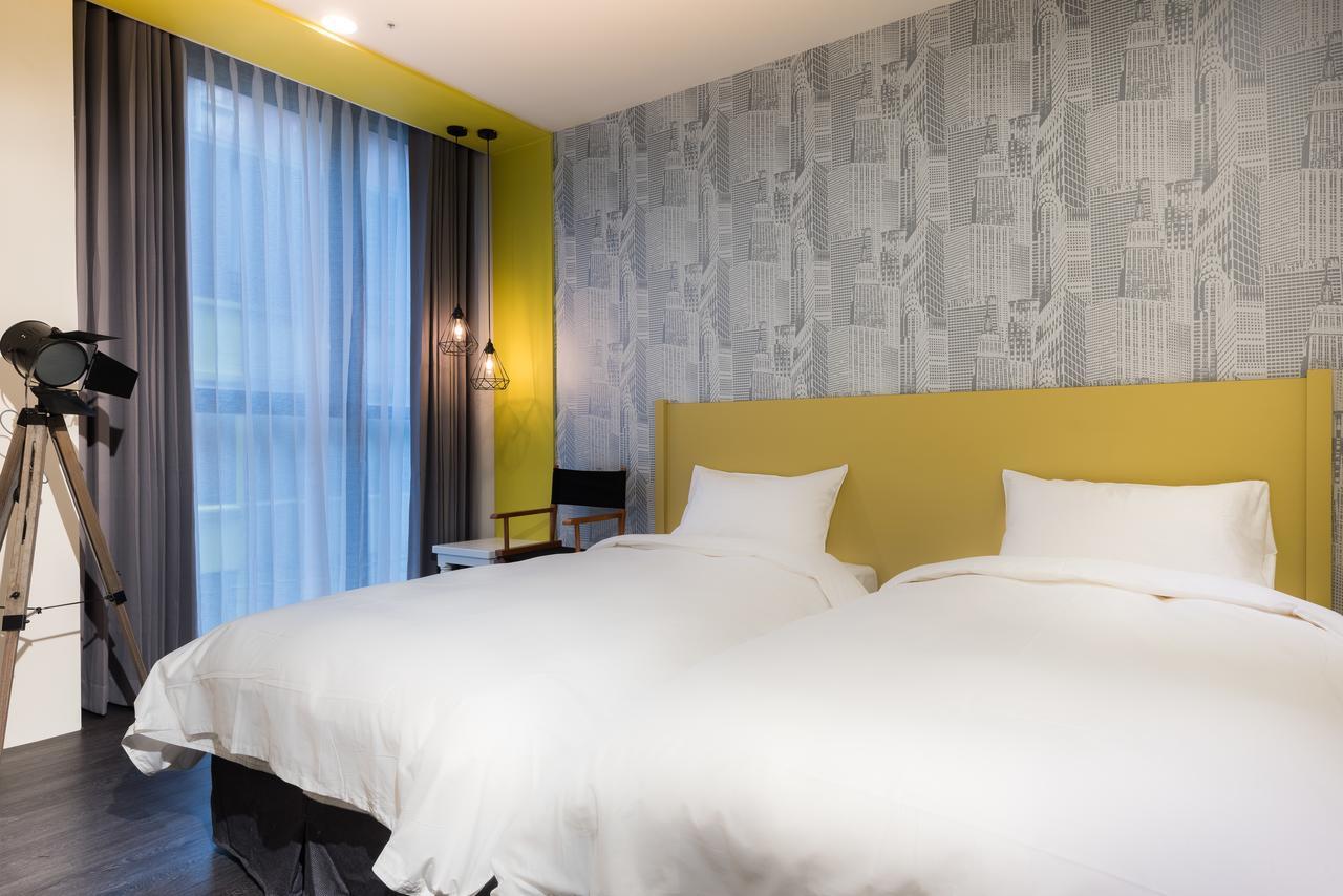 Hotel Half Taizhong Zewnętrze zdjęcie