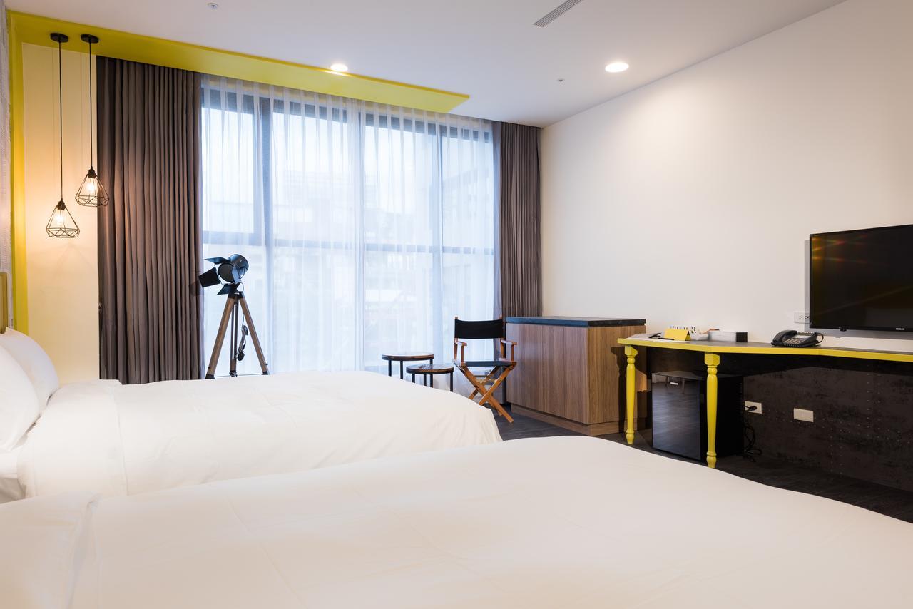 Hotel Half Taizhong Zewnętrze zdjęcie