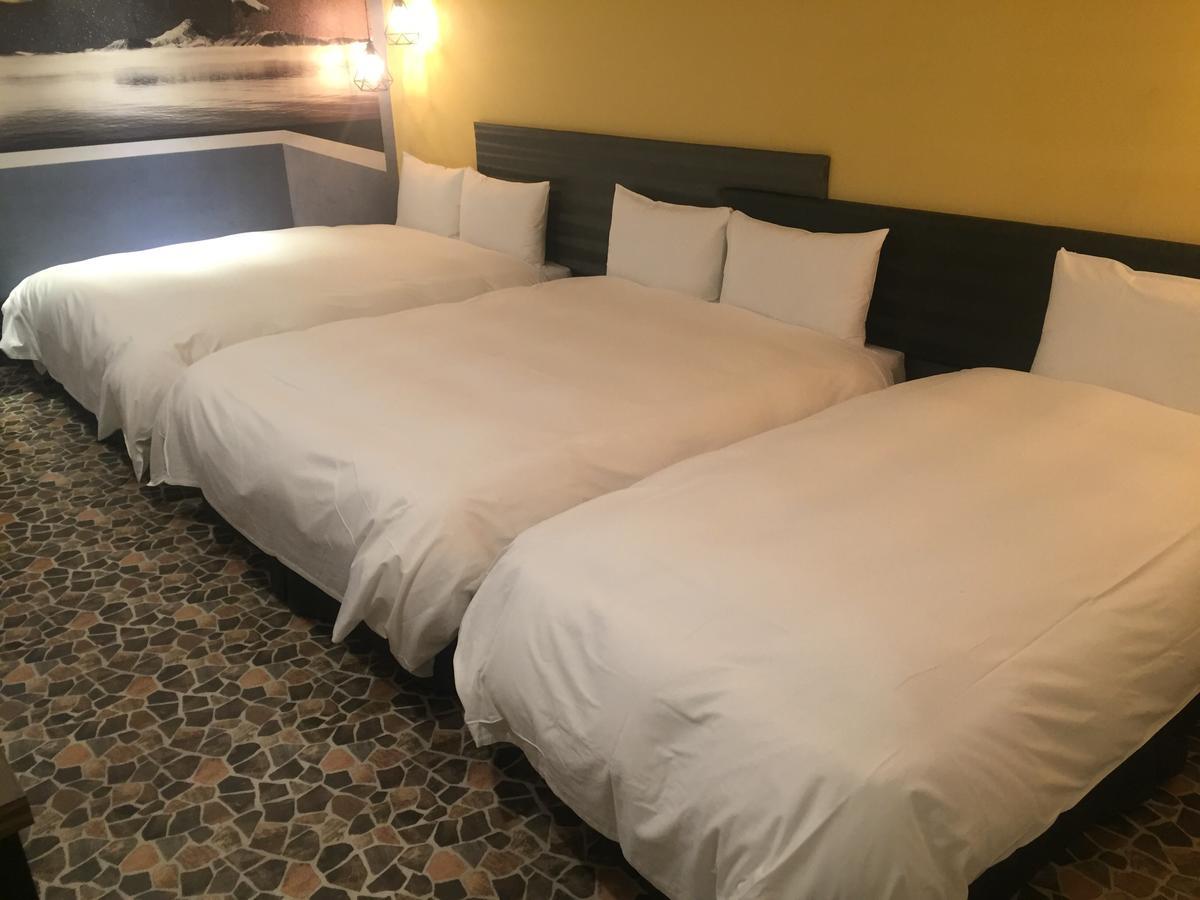 Hotel Half Taizhong Zewnętrze zdjęcie